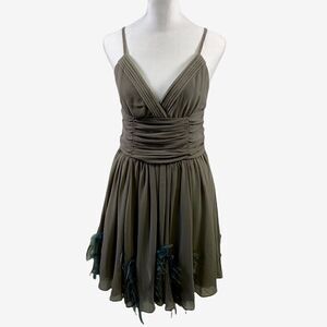 Twelve by Twelve Gray Sleeveless Fit Flare Dress Feathers on Skirt Size M